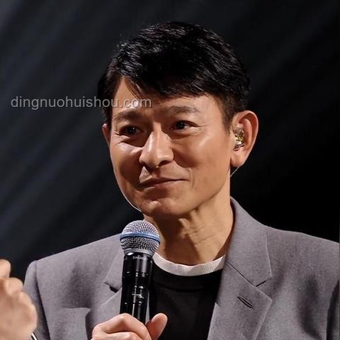 成年人的61礼物：解锁消费新趋势与情感价值的深度剖析